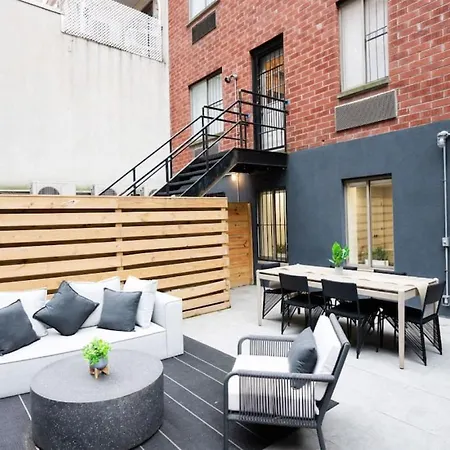 Massive 1Br W Private Patio In Upper East Side Hotel